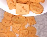 صورة لخطوة 1 من وصفة سناكس الجبن والهريسة رائع للسهرات 😋😋👌