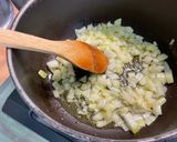 Une image de l'étape 15 de Soupe de légumes aux aromates, ail frais et fumet de porc.