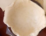 A picture of step 2 of Mini chicken pot pie.