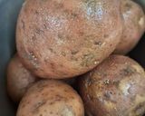 A picture of step 1 of Farali Red Potato Tikki Chaat.