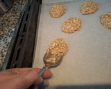 Foto del paso 3 de la receta: Galletas de avena sabor cacahuete y canela🍪🥜