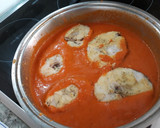 Foto del paso 7 de la receta: Merluza en salsa de piquillos