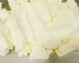 A picture of step 2 of Nolen Gurer Sandesh.