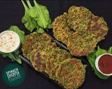 A picture of step 8 of Spinach Chickpea Flour Chamchamiya.