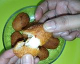 A picture of step 5 of Semolina Cheese Bites.