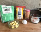 A picture of step 1 of Devonshire Scones.