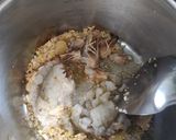 Foto langkah ke 3 dari resep Bubur udang super lembut ala Hotel ⭐⭐⭐⭐⭐.