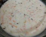 A picture of step 3 of Kachumbar raita.