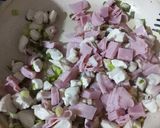 Foto del paso 6 de la receta: Fideos con crema, pollo, jamón y cebolla de verdeo