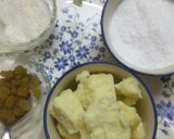 A picture of step 1 of Gujiya.