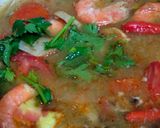 Foto langkah ke 5 dari resep Tom Yum Goong Thai Boy.