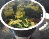 A picture of step 4 of Palak paneer.