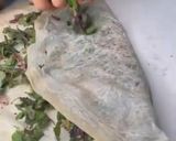صورة لخطوة 2 من وصفة مطبق زعتر بخبز شراك
