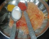 A picture of step 1 of Tomato Rice.