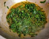 A picture of step 2 of Besan Bathua Leaves Sabzi.