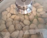 Foto del paso 1 de la receta: Linguine alle Vongole in rosso