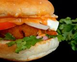 આલૂ ટીકકી બર્ગર (Aloo Tikki Burger Recipe In Gujarati) રેસીપી સ્ટેપ5ફોટો