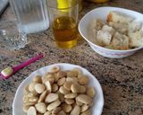 Foto del paso 1 de la receta: Ajo blanco con uvas