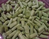 Foto langkah ke 1 dari resep Buncis Cabai Garam kilat khas Chinese Resto.
