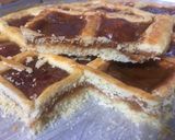 Foto del paso 9 de la receta: Pasta frola rústica de dulce de leche/ membrillo con harina leudante