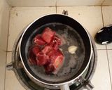A picture of step 3 of French onion soup.
