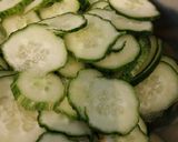 Une image de l'étape 1 de Cornichons façon Mc Do.