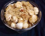 A picture of step 5 of Dhaniya Panjiri.