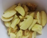 Foto del paso 1 de la receta: Papas rústicas 🍟🥔