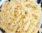 Foto langkah ke 1 dari resep Cream cheese fusilli ala Pizza Hut.