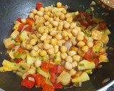 Foto del paso 2 de la receta: Arroz vegetariano lleno de salud 💪 color 🌈 y sabor😋