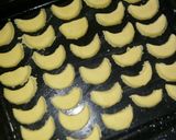 Foto langkah ke 7 dari resep Kue Putri Salju Simpel.