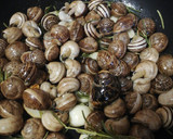 Foto del paso 1 de la receta: Caracoles fritos