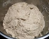 Foto del paso 5 de la receta: Pan de molde de harina integral (sin amasado)