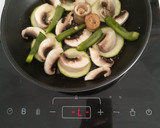 Foto del paso 3 de la receta: Segundo plato en Placa de inducción (6 ingredientes)