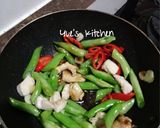 Foto langkah ke 4 dari resep Tumis Buncis ala Yue's Kitchen.