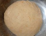 Foto langkah ke 2 dari resep Pumpkin Sourdough Bread.