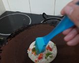 A picture of step 5 of Uttapam.