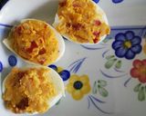 Foto del paso 7 de la receta: Huevos rellenos con pimientos