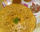 A picture of step 8 of Besan ki roti.