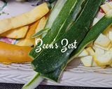 A picture of step 1 of Mixed Zucchini Peels Fry.