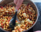 Foto del paso 6 de la receta: Garbanzos con choco