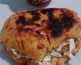 Foto del paso 6 de la receta: Arepas de plátano aliñadas