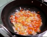A picture of step 2 of Schezwan pasta.