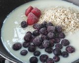 Foto del paso 1 de la receta: Avena cocida sabor pie de limón y frutos rojos