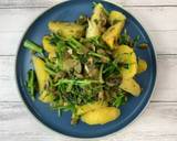 Umami Taste Potatoes with Shiitake Powder and Lots of Cilantro recipe step 8 photo