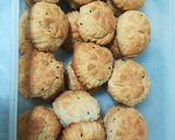 A picture of step 5 of Tahini Cookies.