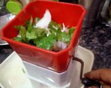 भुने टमाटर,लहसुन धनिया की चटनी(bhune tamater,lahsoon ki chatuny recipe in hindii) रेसिपी चरण 4 फोटो