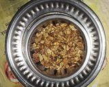 வால்நட் டிராப்ஸ் (Walnut drops recipe in tamil) ரெசிபி ஸ்டேப் 2 புகைப்படம்