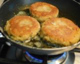 A picture of step 5 of Protein rich thavala adai of tamil nadu.