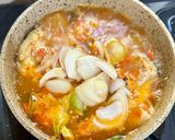 Foto langkah ke 8 dari resep Asem Pedas Kepala Salmon.